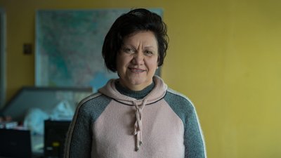 "Коктейлі Молотова робили у кожному дворі": волонтери про те, як Дніпро вистояв на початку повномасштабного вторгнення "Коктейлі Молотова робили у кожному дворі": волонтери про те, як Дніпро вистояв на початку повномасштабного вторгнення