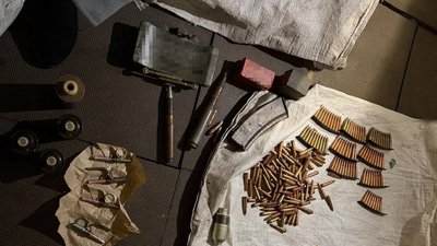 Гранати в школі