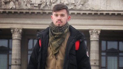 "Під час канікул я поїхав на війну". Історія медика-добровольця з Тернополя "Під час канікул я поїхав на війну". Історія медика-добровольця з Тернополя