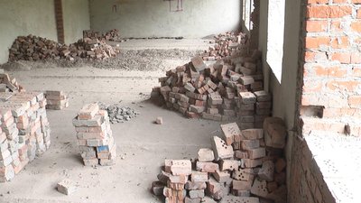 Нову школу на Тернопільщині мали відкрити 25 років тому Нову школу на Тернопільщині мали відкрити 25 років тому