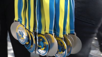 Більше трьохсот житомирян взяли участь у міжнародному благодійному забігу "Back to School" Більше трьохсот житомирян взяли участь у міжнародному благодійному забігу "Back to School"