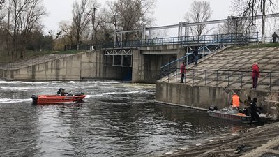 У Полтаві перекинувся човен: загинули працівники ОДА
