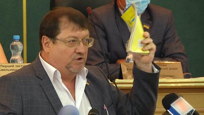 Депутати Хмельниччини звернуться до центральної влади щодо розподілу області на райони