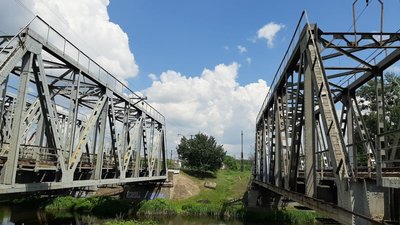 Падіння після враження струмом: у Харкові на залізниці загинула дитина Падіння після враження струмом: у Харкові на залізниці загинула дитина