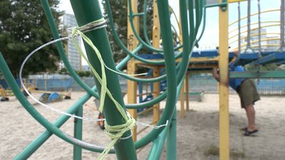 Керівництво черкаської гімназії просить місцевих не псувати шкільний майданчик