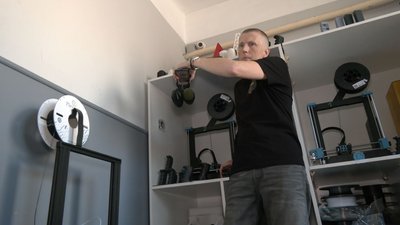Система скидів боєприпасів із квадрокоптерів Система скидів боєприпасів із квадрокоптерів