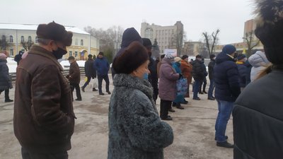 Житомиряни вдев'яте вийшли на акцію протесту проти підвищення тарифів на компослуги