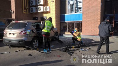 Вибух у Харкові: пристрій спрацював під час руху машини адвоката Вибух у Харкові: пристрій спрацював під час руху машини адвоката
