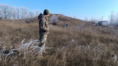 На Миколаївщині налічують понад три тисячі поховальних комплексів. У лютому 2024 року з приватної власності вилучили сім курганів, які є пам’ятками археології місцевого значення На Миколаївщині налічують понад три тисячі поховальних комплексів. У лютому 2024 року з приватної власності вилучили сім курганів, які є пам’ятками археології місцевого значення