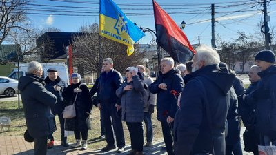 У Миколаєві вшанували пам'ять Героїв Небесної сотні У Миколаєві вшанували пам'ять Героїв Небесної сотні