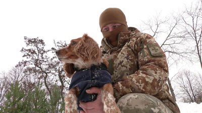"З нею хоч у вогонь і воду": історія собаки-прикордонниці Дори та її власника "З нею хоч у вогонь і воду": історія собаки-прикордонниці Дори та її власника