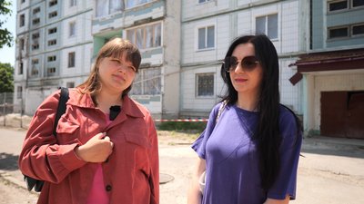 Завершили демонтаж аварійних плит у будинку в Умані, куди влучила російська ракета Завершили демонтаж аварійних плит у будинку в Умані, куди влучила російська ракета