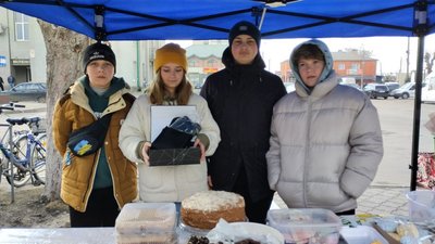 Під час ярмарків діти у місті Камінь-Каширський зібрали понад 1,2 мільйона гривень Під час ярмарків діти у місті Камінь-Каширський зібрали понад 1,2 мільйона гривень