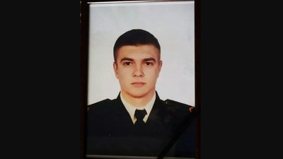 У Вінниці посмертно нагородили п’ятьох нацгвардійців У Вінниці посмертно нагородили п’ятьох нацгвардійців