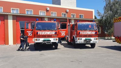 Автопарк рятувальників Луганщини поповнився дев’ятьма спецавтівками Автопарк рятувальників Луганщини поповнився дев’ятьма спецавтівками
