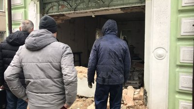 Реконструкцію пам'ятки архітектури у Старому місті Луцька зупинено Реконструкцію пам'ятки архітектури у Старому місті Луцька зупинено