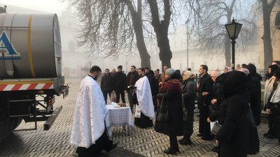 Предстоятель ПЦУ Епіфаній на Водохреще провів богослужінн в Києво-Печерській лаврі Предстоятель ПЦУ Епіфаній на Водохреще провів богослужінн в Києво-Печерській лаврі