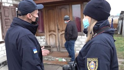 У Черкасах організували перевірки, аби нагадати правила пожежної безпеки У Черкасах організували перевірки, аби нагадати правила пожежної безпеки