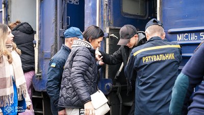 На Закарпатті наразі зареєстровані близько 120 тисяч вимушених переселенців