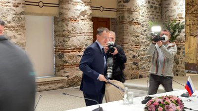 У Стамбулі стартує новий раунд перемовин між Україною та Росією У Стамбулі стартує новий раунд перемовин між Україною та Росією