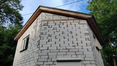Жителю Сум оголосили про підозру у самовільному будівництві у середмісті