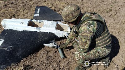 Вибухотехніки знешкодили бойові частини безпілотників, які збили Сили оборони