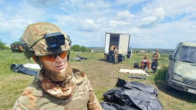 Під загрозою артобстрілів та атак дронів. Пошуковці забрали загиблих з поля бою на Донецькому та Запорізькому напрямках