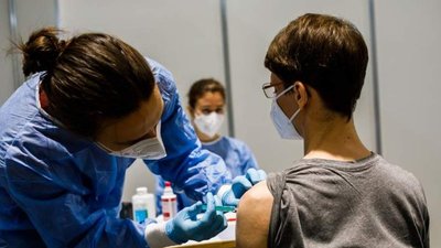 Один з вишів Одеси розпочинає вакцинацію студентів