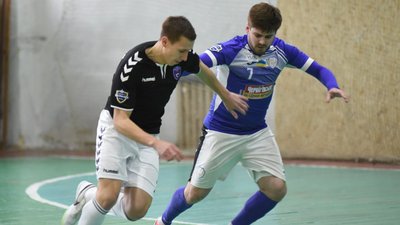 У матчі 17 туру Екстра-ліги житомирський "ІнБев" навиїзді зіграв з АФФК "Суми" з рахунком 2:2 У матчі 17 туру Екстра-ліги житомирський "ІнБев" навиїзді зіграв з АФФК "Суми" з рахунком 2:2