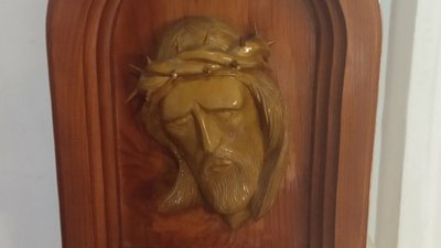 У Дніпрі відкривають дві виставки дерев’яних скульптур