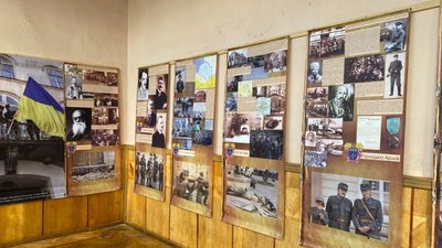 У Тернополі відкрили виставку, присвячену ЗУНР