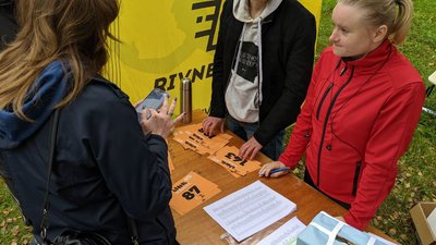 У Рівному стартував благодійний півмарафон на Покрову