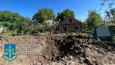 Наслідки ракетного удару РФ по Новобаварському району Харкова: фото Наслідки ракетного удару РФ по Новобаварському району Харкова: фото
