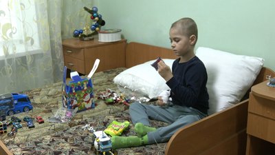 Черкаські студенти влаштували свято для онкохворих дітей Черкаські студенти влаштували свято для онкохворих дітей