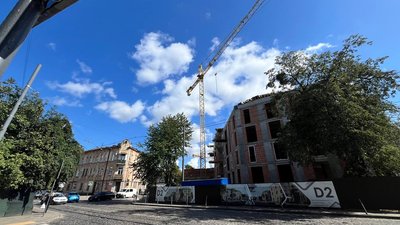 Будівництво житла у Львові
