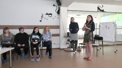 У Черкасах запрацювала школа для батьків особливих дітей У Черкасах запрацювала школа для батьків особливих дітей