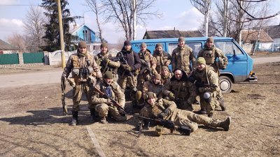 "Дуже ми сумуємо": як живе сім’я полеглого воїна з Полтавщини Андрія Кривенка "Дуже ми сумуємо": як живе сім’я полеглого воїна з Полтавщини Андрія Кривенка