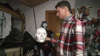 В Івано-Франківську подружжя з Донбасу виготовляє тактичний захист для військових В Івано-Франківську подружжя з Донбасу виготовляє тактичний захист для військових
