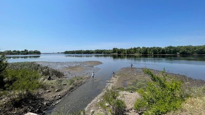 Фоторепортаж "Відходе вода" Фоторепортаж "Відходе вода"