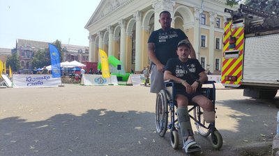 Олег Бонда з побратимом на змаганнях у Полтаві Олег Бонда з побратимом на змаганнях у Полтаві