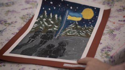 Черга на прощання. Малюнок Насті Карась Черга на прощання. Малюнок Насті Карась