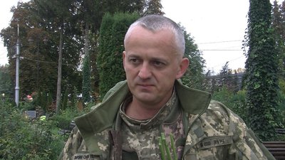 У Луцьку попрощалися з загиблим військовослужбовцем Юрієм Сапожником У Луцьку попрощалися з загиблим військовослужбовцем Юрієм Сапожником
