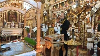 Великдень у гуцульській Криворівні Великдень у гуцульській Криворівні