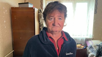 Волонтери з Кривого Рогу евакуювали чотирьох людей з Берислава на Херсонщині Волонтери з Кривого Рогу евакуювали чотирьох людей з Берислава на Херсонщині