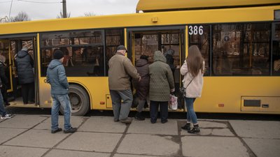 У Чернівцях тимчасово припинив курсувати тролейбус №11