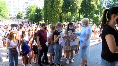 У Житомирі бакалаври, які вступають до магістратури, здавали єдиний іспит з англійської мови У Житомирі бакалаври, які вступають до магістратури, здавали єдиний іспит з англійської мови