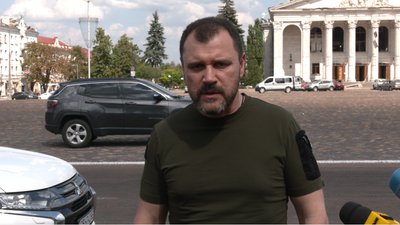 Ігор Клименко в Чернігова, куди прилетіла російська ракета Ігор Клименко в Чернігова, куди прилетіла російська ракета