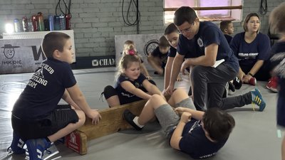 У Сумах для дітей провели спортивне свято "Winter Wrestling Day"