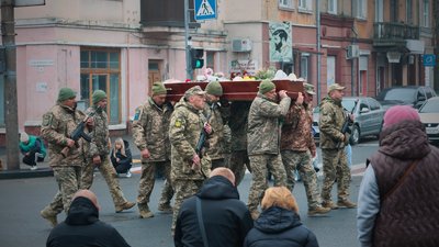 В Умані попрощалися із захисником Олександром Захарчуком