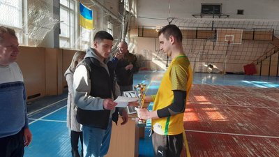 На Тернопільщині під час благодійного турніру збирали гроші для батальйону Арсена Дмитрика На Тернопільщині під час благодійного турніру збирали гроші для батальйону Арсена Дмитрика